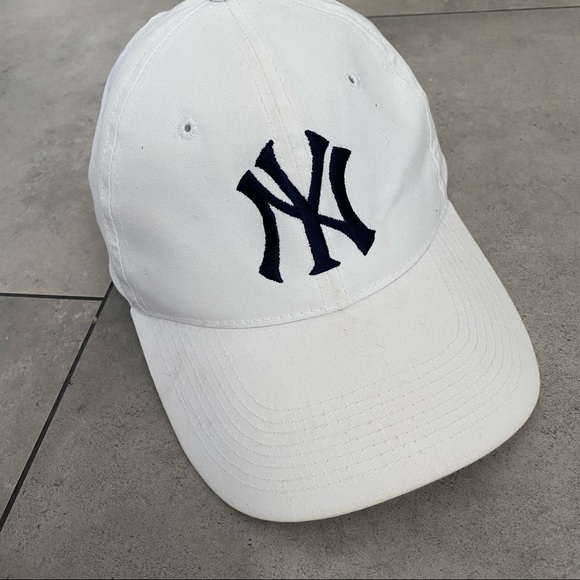 MLB Other - New York Yankees MLB white logo adjustable baseball hat vintage